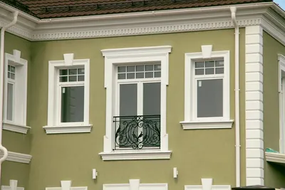 Фасадный декор и декоративные элементы фасада из пенопласта в Уфе. Лепнина  \"Уфастройдекор\"