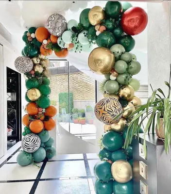 Фотозона с шарами на новый год | Елка из шаров | Идеи для упаковк… |  Декорации из воздушных шаров, Вечеринка оформленная воздушными шариками,  Большие воздушные шары