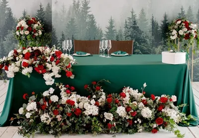 Оформление свадьбы цветами в Пушкине, Санкт-Петербурге, Славянке - ChocoRose