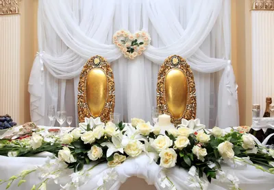 Украшение свадебного зала цветами - агентство «Союз-декор»