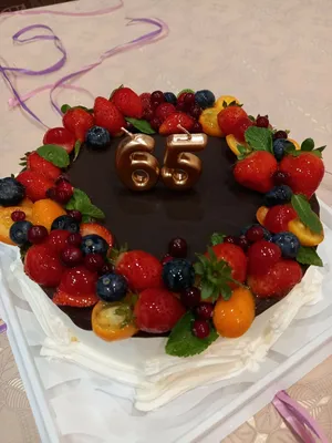 Торт Девочке на день рождения на заказ в СПб | Шоколадная крошка