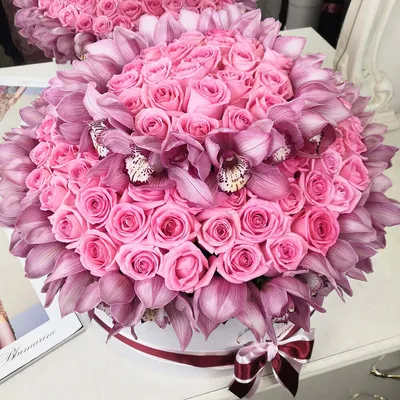 Огромный букет роз 201 штука - купить в Киеве, Одессе, Харькове с доставкой  на дом по низкой цене: THEGift