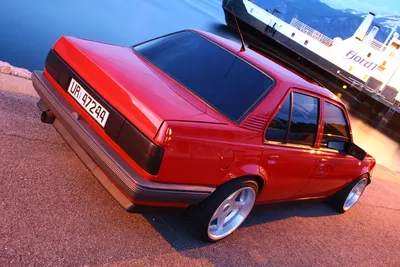Opel Ascona C 1.6 бензиновый 1985 | Лёгкий тюнинг внешнего в на DRIVE2