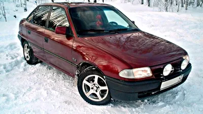 Opel Astra F 1.4 бензиновый 1992 | ◅ Red ▻ на DRIVE2