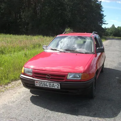 Купить б/у Opel Astra F 1.8 MT (90 л.с.) бензин механика в Ядрине: синий Опель  Астра F хэтчбек 5-дверный 1992 года на Авто.ру ID 1094730394