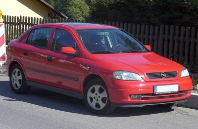 Images of Opel Astra 5-door 2000