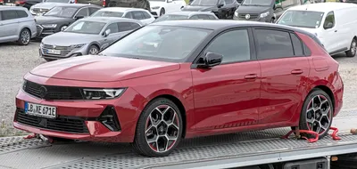 Из хэтчбеков в седаны: тест-драйв Opel Astra :: Autonews