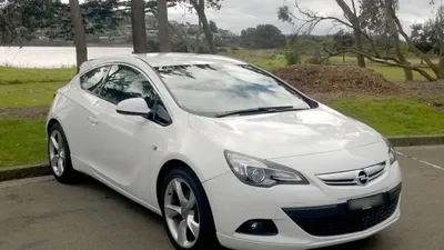 OPEL Astra Sport 1.6T - Is Now in Automatic!