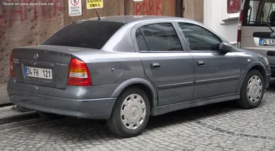 Opel Astra GTC 2012 г., 1.6л., С момента приобретения первой иномарки -  1997 год, МКПП, A16LET. 179 л.с., бензин