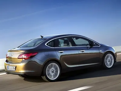 Opel Astra рестайлинг 2012, 2013, 2014, 2015, седан, 4 поколение, J  технические характеристики и комплектации