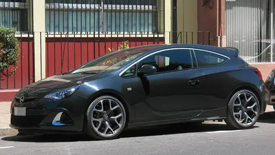 File:Opel Astra GTC OPC 2015 (34848925543).jpg - Wikimedia Commons