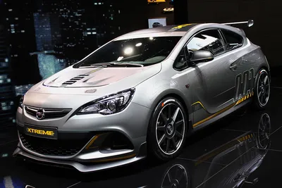 Opel Astra OPC Review - Drive