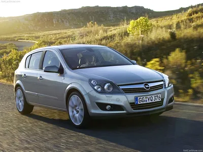 Opel Astra GTC 2012 г., 1.4 литра, Проездив на GTC без двух месяцев шесть  лет и 105 т.км, Хэтчбек, МКПП, передний привод, Новосибирская область