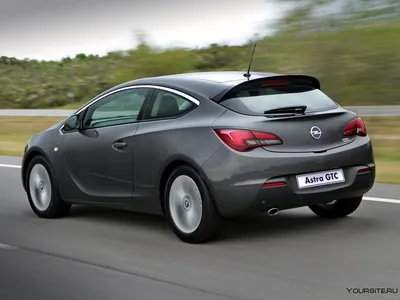Opel Astra J с пробегом: почти идеальный кузов и неприлично дорогая рулевая  рейка - КОЛЕСА.ру – автомобильный журнал