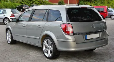 File:Opel Astra H Caravan 1.9 CDTI rear.JPG - Wikipedia