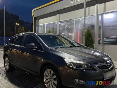 Opel Astra H Универсал - характеристики поколения, модификации и список  комплектаций - Опель Астра H в кузове универсал - Авто Mail.ru