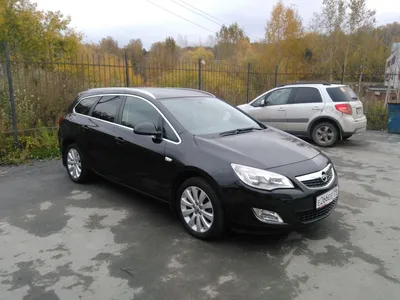 Аренда Opel Astra Universal 2013 г - прокат автомобиля Опель Астра Универсал  в Москве без водителя — FreeWay