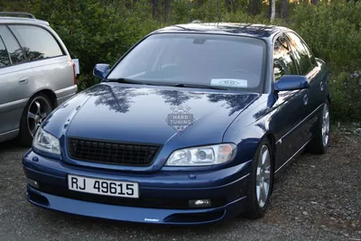 Brock B1 alloy wheels on an Opel Omega B in 8.5x17 and 10.0x17