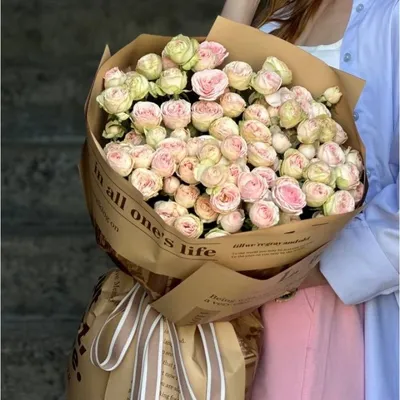 Купить Букет из 15 красных роз в Южно-Сахалинске по цене 4 390 ₽ с доставкой