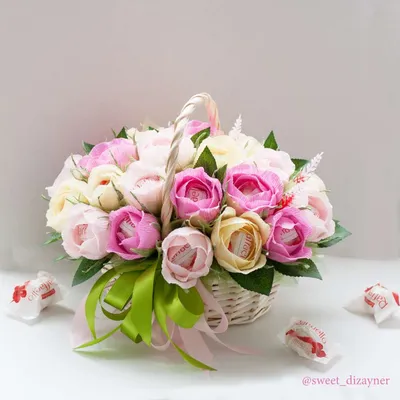 Букеты роз на годовщину свадьбы с доставкой по Москве и области