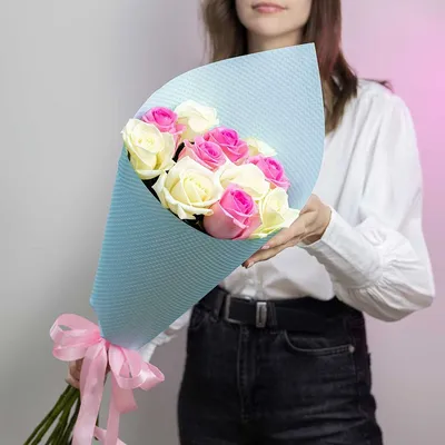 Необычный букет для мамы из кустовых роз с лизиантусом купить с доставкой  по Томску: цена, фото, отзывы