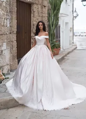 Оригинальные цветные свадебные платья | Weddingtoday.ru