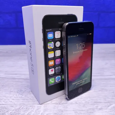 Стекло с рамкой для iPhone 5S/SE, Белое | цена 290.00Р. Купить с доставкой  по России можно на сайте iReplace или по ☎ 8-800-555-83-35
