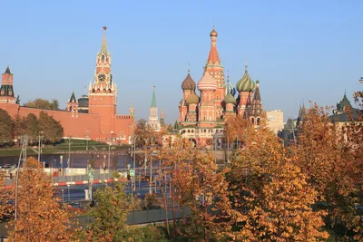 Золотая осень в Москве 🍁 Лучшие локации для фотосессий | Gruzkova Travel |  Дзен