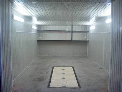 Гараж 6,2 х 8,4 м, панели под кирпич - Шведский металлический гараж на даче  – за неделю!