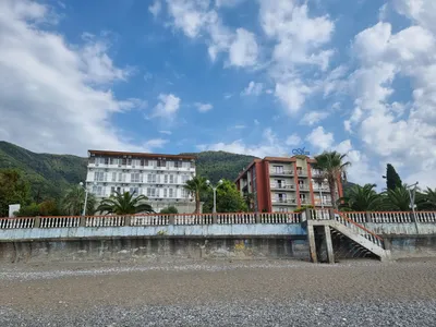 Оборудованный пляж - Услуги, развлечения, SPA | Отель Alex Beach Hotel (Алекс  Бич) Абхазия Гагра Официальный сайт!
