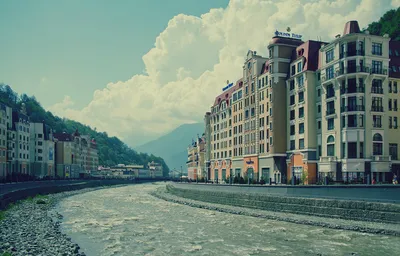 Отель Golden Tulip Rosa Khutor / Голден Тюлип Роза Хутор | Краснодарский  край | Красная поляна (курорт) - Услуги, развлечения и спорт - Пляж «Роза  Хутор»