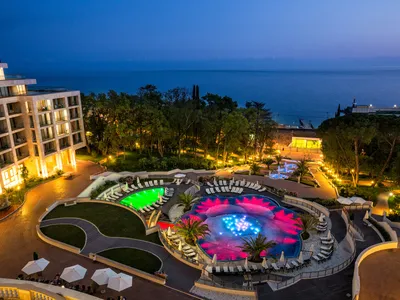 Swissôtel Resort Сочи Камелия - роскошный 5-звездочный пляжный курорт - ALL