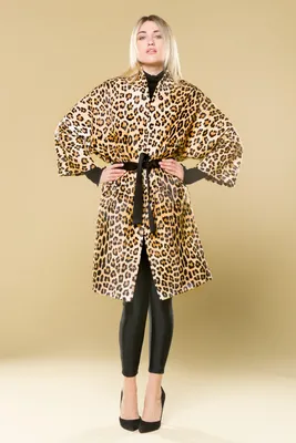 Каталог Пальто из меха пони, принт «под леопард» от Мехового салона  «Prestige» в Самаре