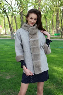 Купить текстильное женское пальто в Москве по доступной цене - DianaFurs