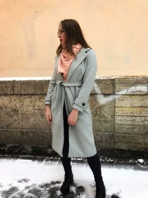 Купить пальто синего цвета с мехом в СПБ в магазине Room78