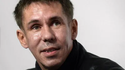 Вчера: В одиночестве с собакой: Алексей Панин рассказал, как ему живется в  Испании - CT News