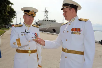 Морская парадная форма капитана ВМФ, тужурка и брюки - купить за 25000 руб:  недорогие форма ВМФ в СПб