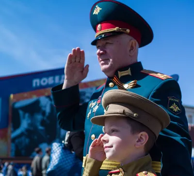 Дембельский форма|ДМБ форма on Instagram: \"Парадная форма для погран войска  👍 Качество супер👏 Для заказ напишите дайрект или на ватсап 87475360989  Доставка есть🚈🚙📪🚞🚘\"