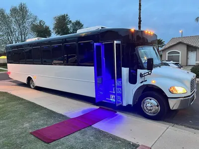 Scottsdale Party Bus Rentals - Mirage Limousines