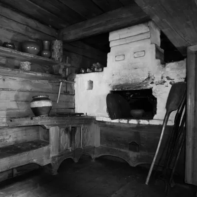 Маленький домик, русская печка, пол …» — создано в Шедевруме