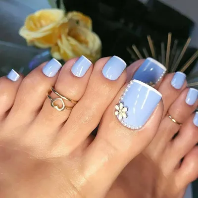 Педикюр | Cute toe nails, Nail oil, Trendy nails