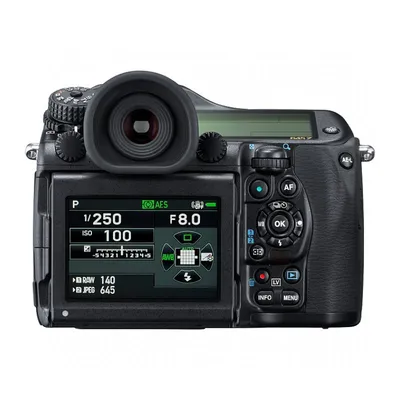 Цифровая среднеформатная фотокамера PENTAX 645Z body | Официальный магазин  Pentax (Ricoh Imaging) в России