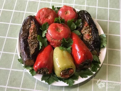 Перец фаршированный рулетиками из баклажан на зиму