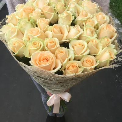 Купить Французские персиковые розы - Эмили за 2630 руб. в Чебоксарах -  «FloraLab21»