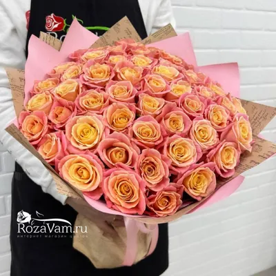 Оранжевые кустовые пионовидные розы | доставка по Москве и области