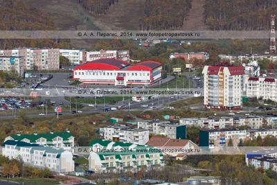 Камчатка фото: Петропавловск-Камчатский, микрорайон «Северо-Восток», улица  Ларина - Архитектура полуострова Камчатка - Петропавловск-Камчатский,  Камчатка фотография