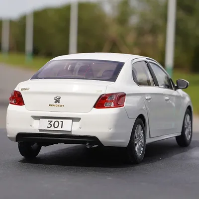 Тест-драйв: ищем достоинства и недостатки в Peugeot 301 вместе с владельцем  407-го
