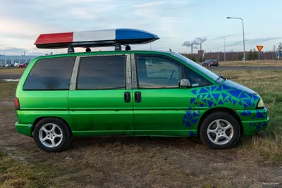 Peugeot 806