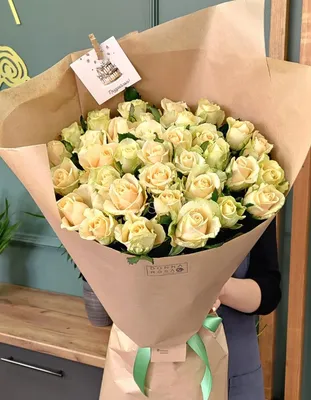 Роза Sweet Avalanche (Свит Аваланж) – купить саженцы роз в питомнике в  Москве