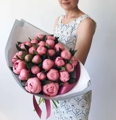 15 пионов Etched Salmon цена 6 750 грн купить букет с доставкой по Львову -  Kvitna - Пион Розовый